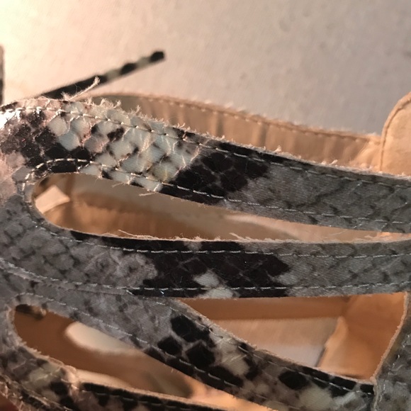 Nine West faux snakeskin caged heels - sz 7.5 US - Picture 2 of 3